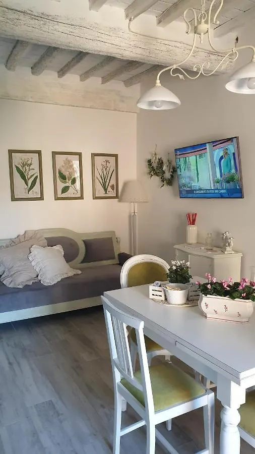 Apartment Ferienwohnung Casalbina Mezzana