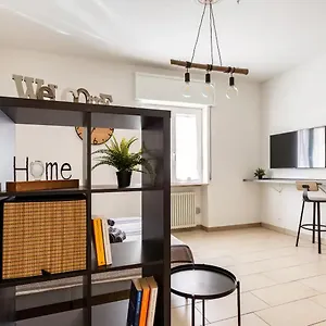 https://la-piacenza.emilia-romagnahotels.net
