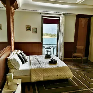apt-regina-del-porto.lecce-hotels.com/